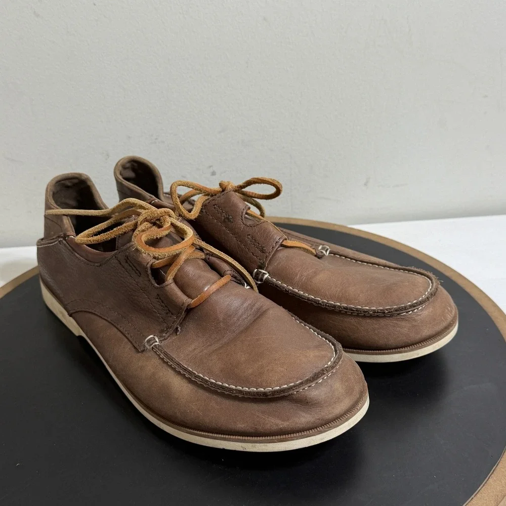 OluKai Mokua Leather Shoes Men 10 Casual‎ Boat Moc Toe Brown Comfort
